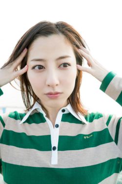 人妻在客厅被C的呻吟